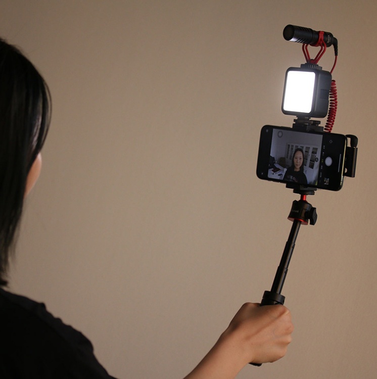 Mini LED Photography Light With Built-in Lithium Battery - Image 5