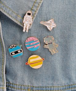 Creative airplane astronaut robot planet dripping cartoon brooch